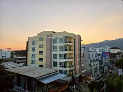 รวี วารี